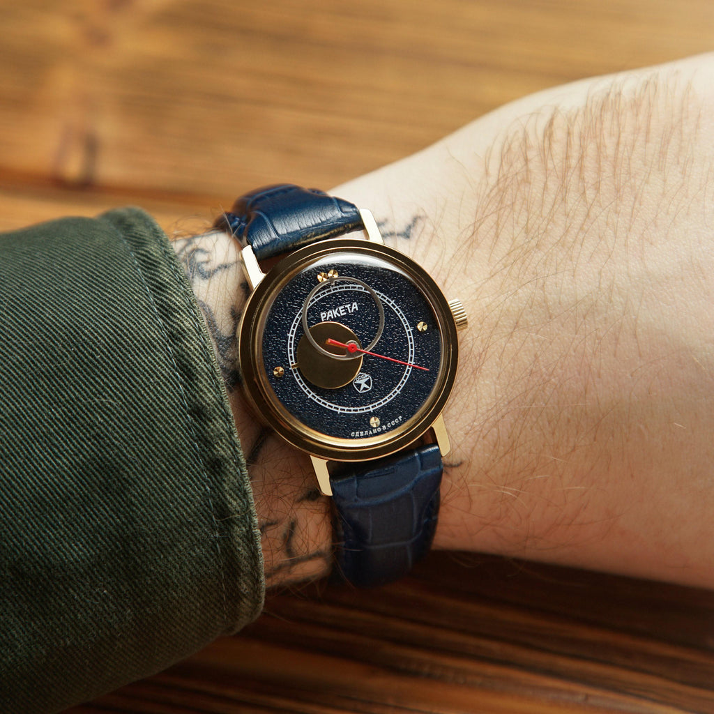 Raketa Copernicus "Blue" 1980s USSR Vintage